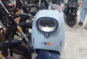 Evee Scooty