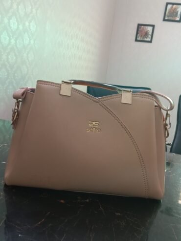 Hand bag