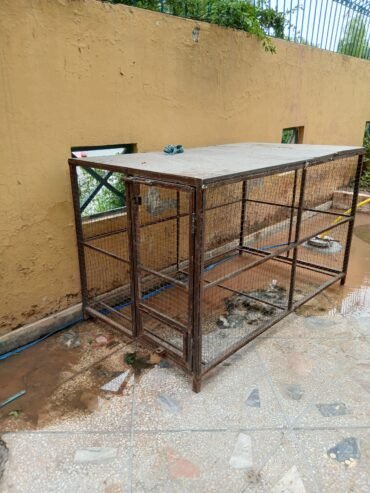 Fly cage