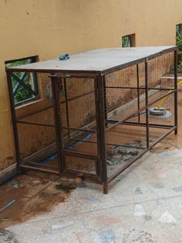 Fly cage