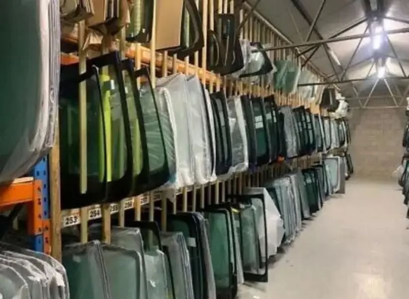 Windscreen, car screen Honda City, civic or Cultus