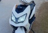 Mertro thrill scooty