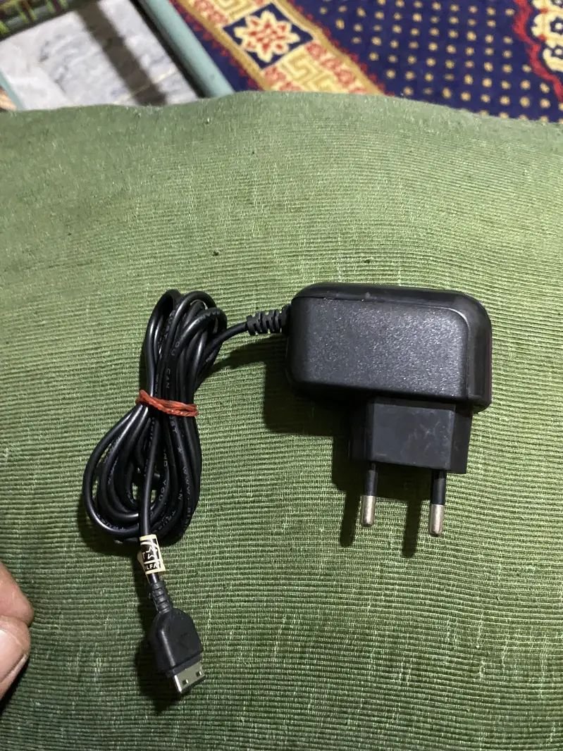 Samsung old phone charger