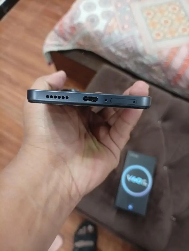 Vivo v 60 lite 5G