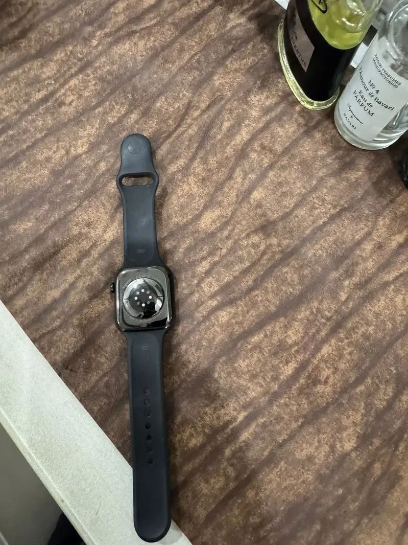 Apple watch series 10 black titanium 46mml
