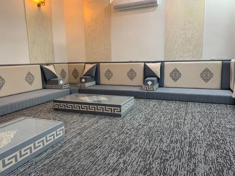 Majlis sofa