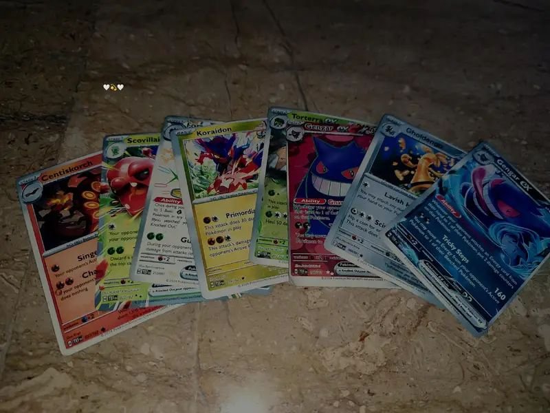 Pokemon cards pack of 25
