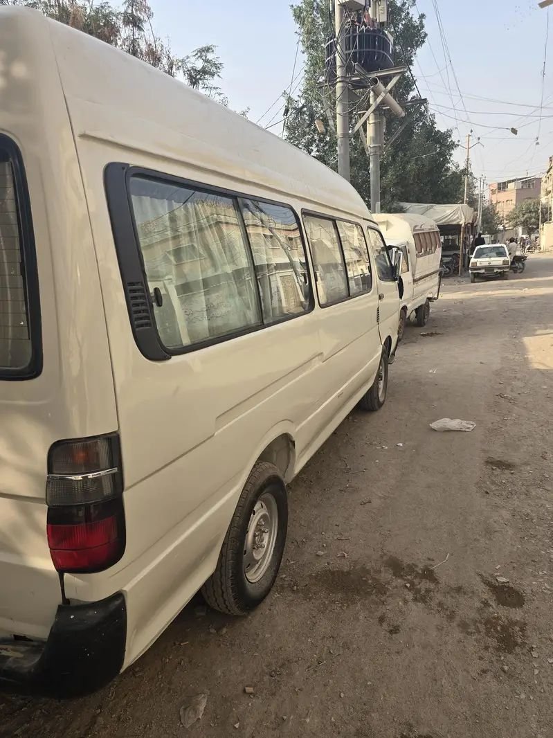 Toyota hiace