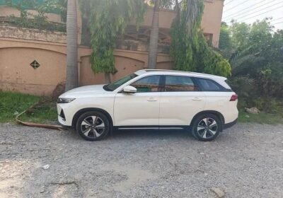 953b4597-31fd-44fc-a65f-6e376132bcec