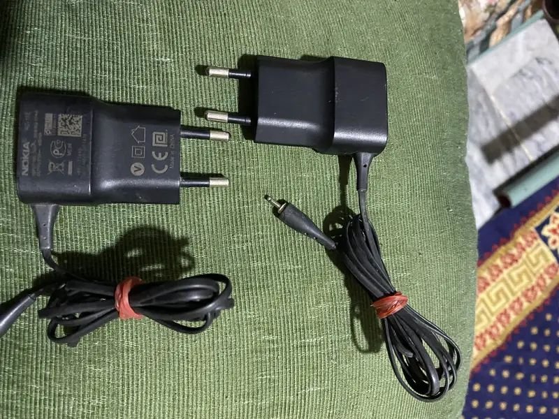 Nokia charger small pin