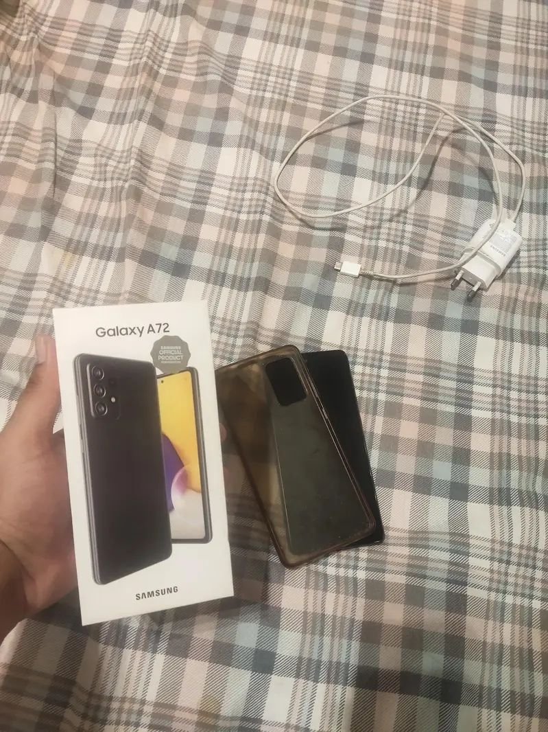 Samsung A72 black colour 8/128GB