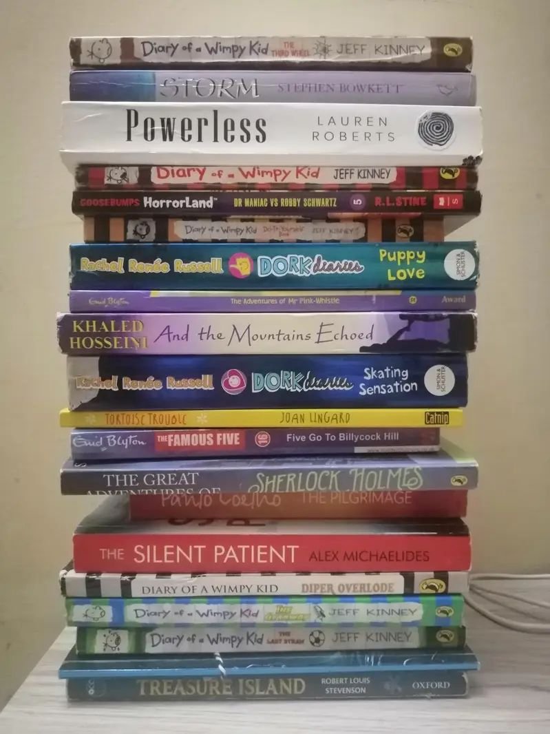 Diary of wimpy kids, DoK Dieries. Famous five,, POWERLESS