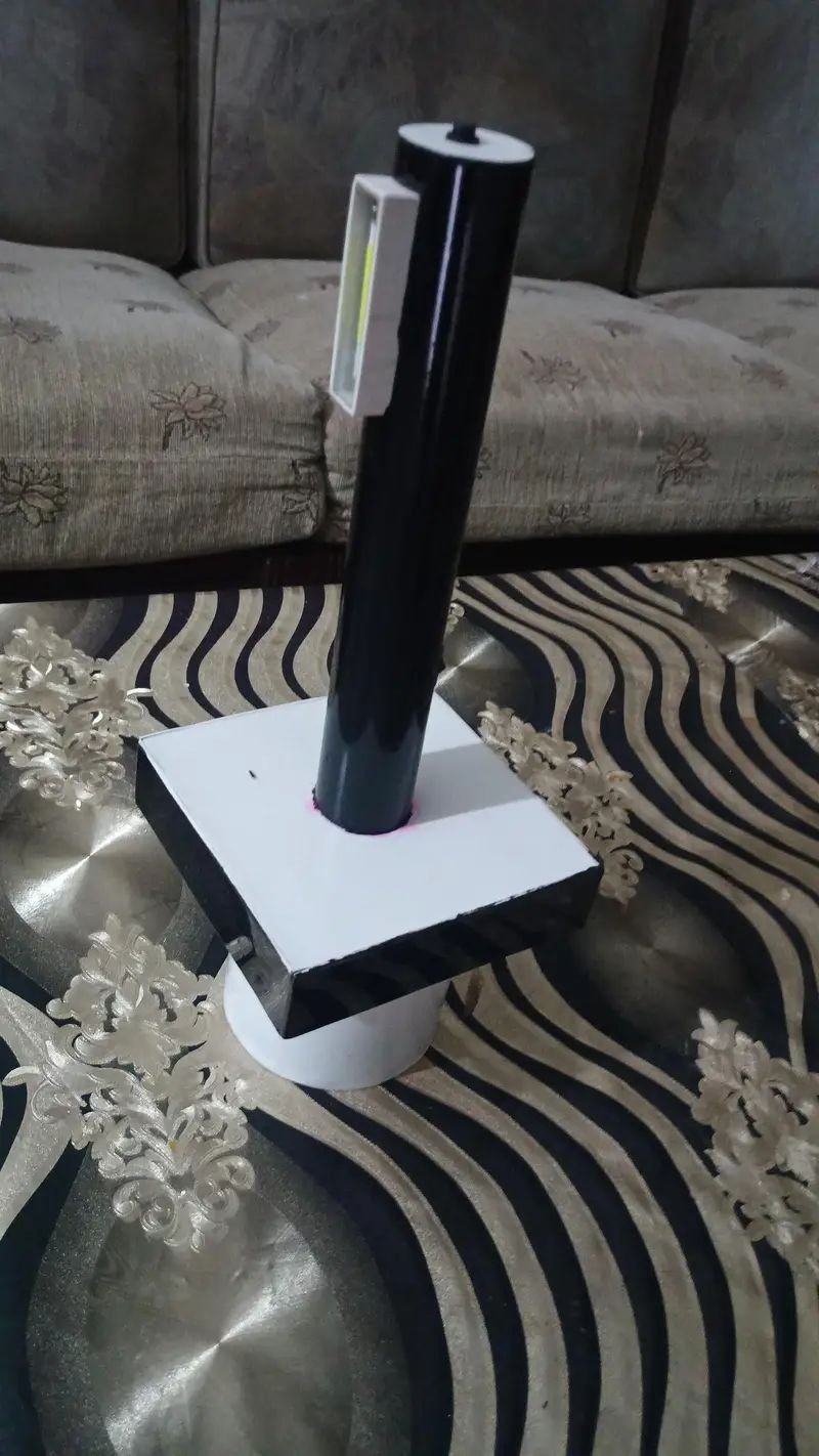 Led light for both long and close range