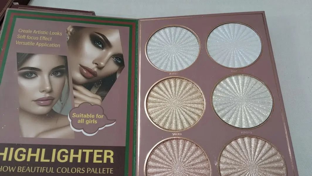 Mocallure 6-in-1 palette notebook