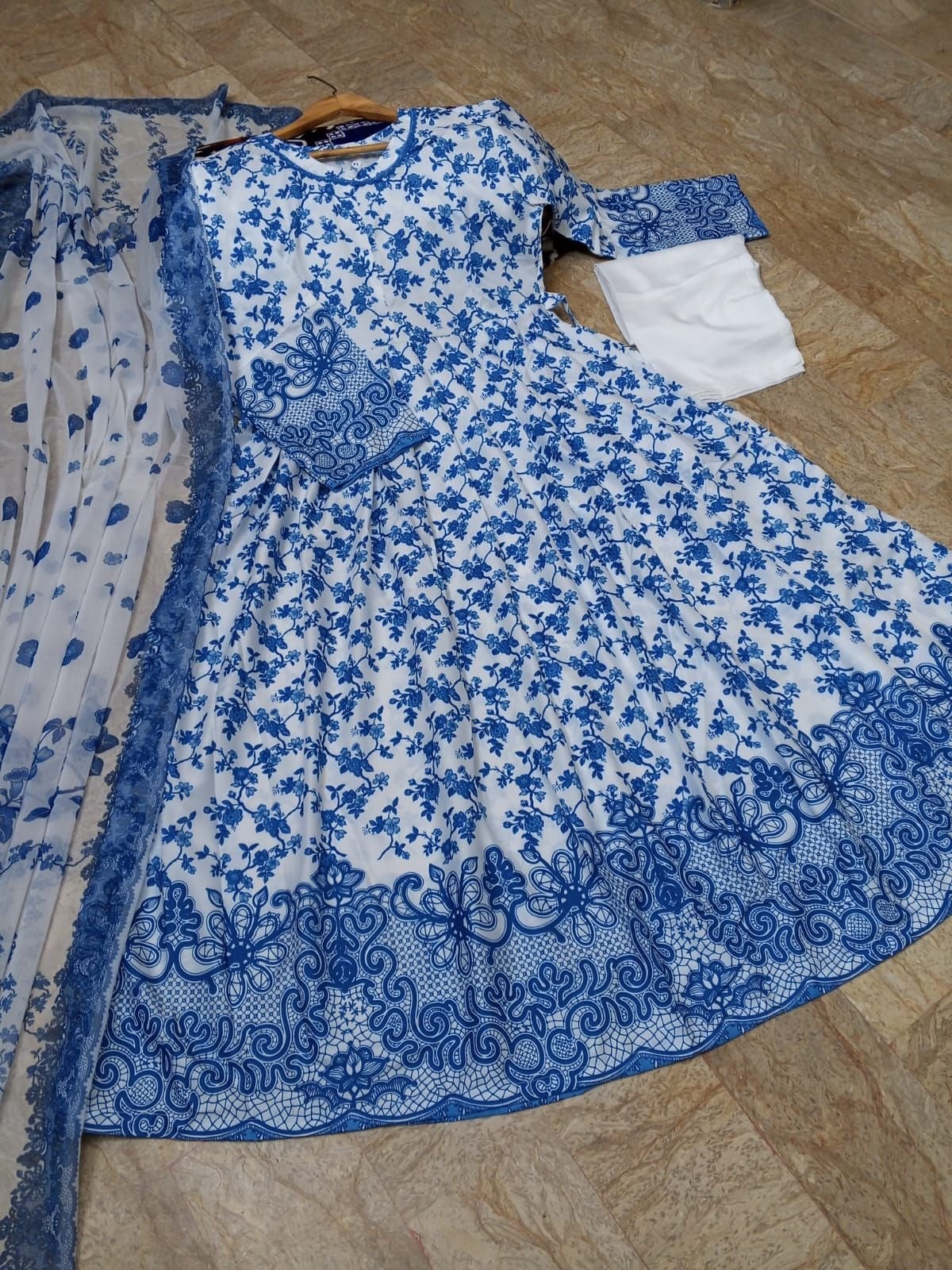 *Coconut Collection* “`VIRAL HANIA DIGITAL PRINT MAXI 3PCS“` 💙 Front & Back Allover Digital Printed Long Length Maxi With Neck Lace Digital Printed Chiffon Dupatta 3Pcs Size Measurement Chest 21 Maxi Length 52/53 *LONG LENGTH And Flair MAXI* *Flair 110 Inches* Stuff Swiss Lawn Trouser Length 37/ 38 Trouser Stuff *Crepe Georgette* Allover Digital Printed Dupatta Stuff *Chiffon* Price Rs: 3500/- *Real Pictures 😍😎