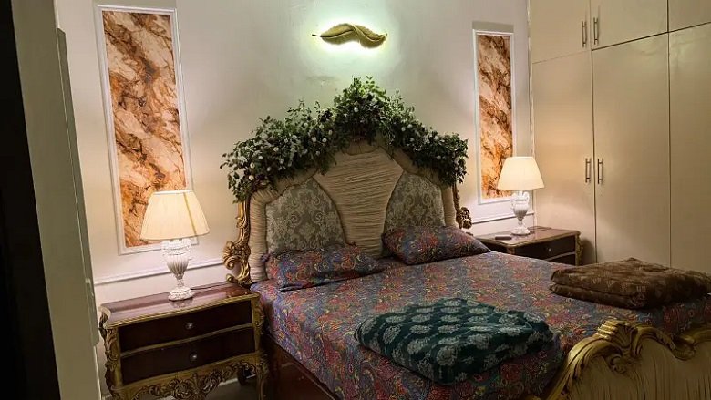 Fully luxurious furnished villa available for rent in bahria town Karachi