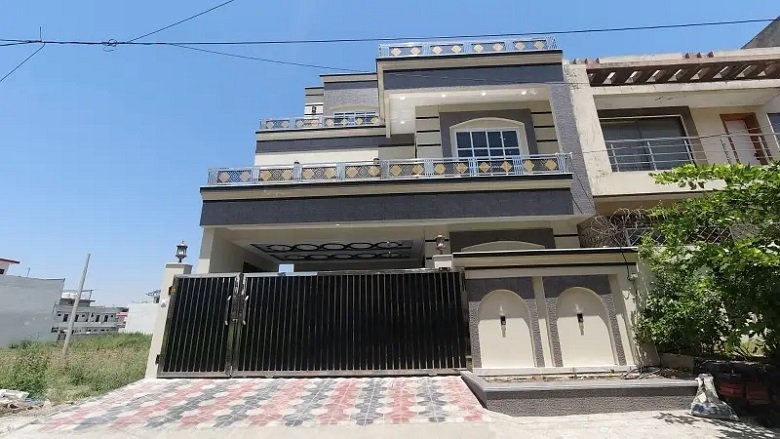 Brand New Stylish Design House