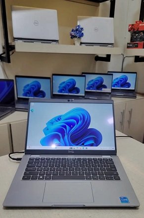 Dell Latitude 5320 | Core i5-11th Gen | 16GB RAM | 256GB SSD | Touch