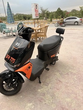 Yadea GT30 Electric scotty-Excellent condition