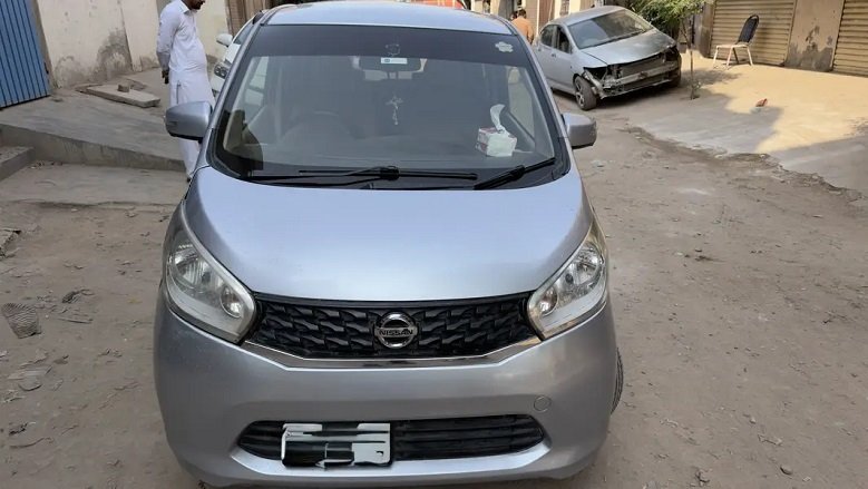 Nissan Dayz J 2013 | Excellent Condition