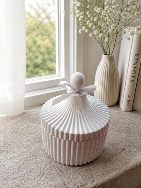 ceramic jewelry box with lid | trinket box for decoration | stores rings, earrings, chains & small accessories | ideal for dressing tables, shelves & gifting | customization available